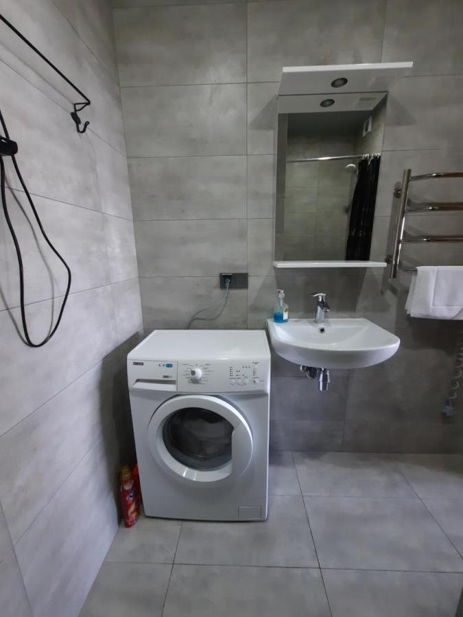 Sky Apartment Virmenska เคียฟ ภายนอก รูปภาพ