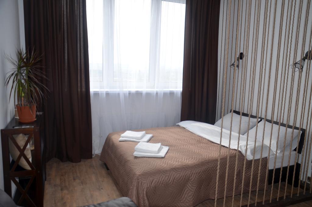 Sky Apartment Virmenska เคียฟ ภายนอก รูปภาพ