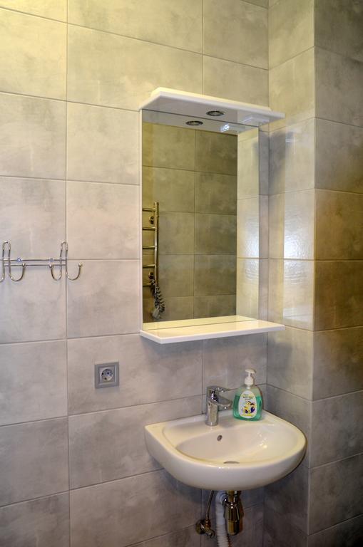 Sky Apartment Virmenska เคียฟ ภายนอก รูปภาพ
