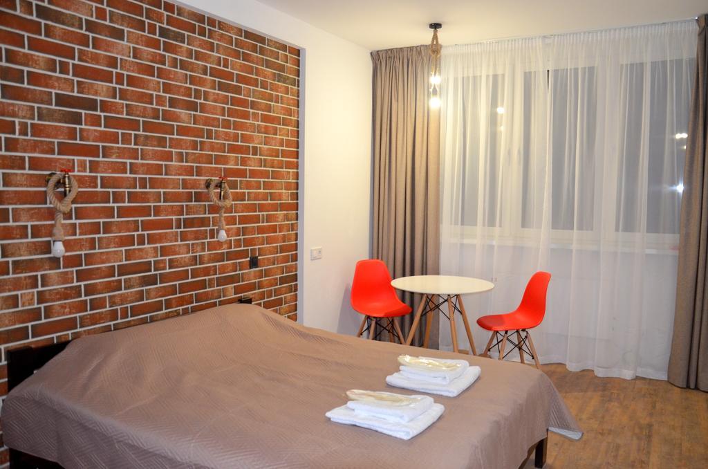 Sky Apartment Virmenska เคียฟ ภายนอก รูปภาพ